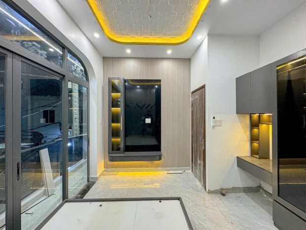 Bán nhà đẹp sổ hồng riêng  hẻm 1834 lô nhì, cách huỳnh tấn 6927823