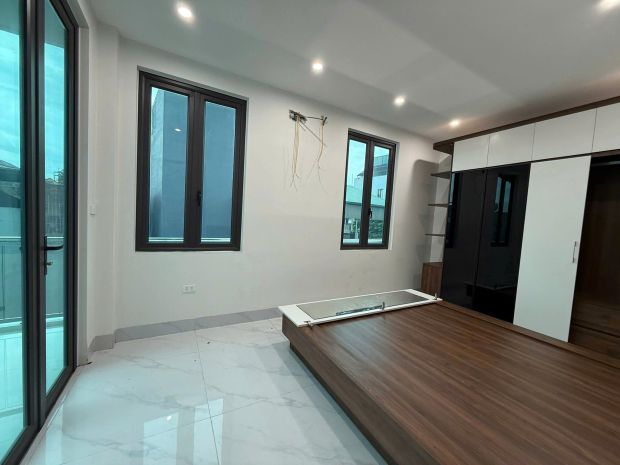 Bán nhà trung tâm long biên - giá đầu tư 6927828