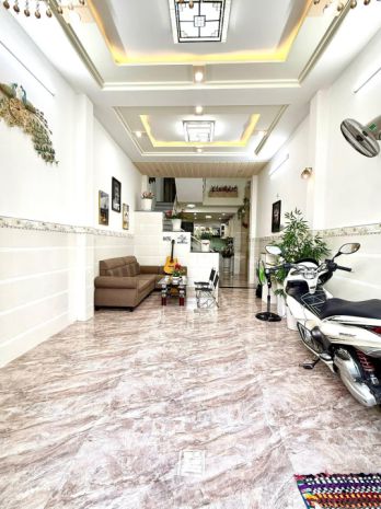 Kiệt ô tô tránh nhau ngay trung tâm, đường điện biên phủ 6928376