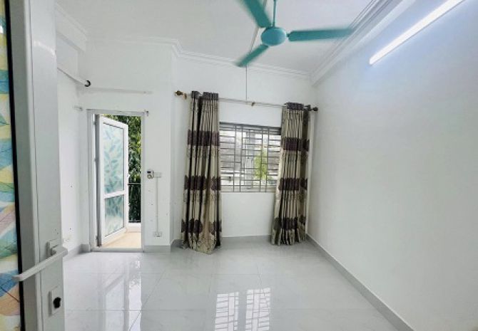 Chính chủ cần cho thuê nguyên căn nhà 68 ngọc thuỵ, long 6928621