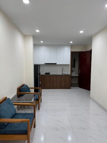 Cho thuê tầng 3,4,5 toà nhà 7 tầng, full đồ, có thang máy 6929411
