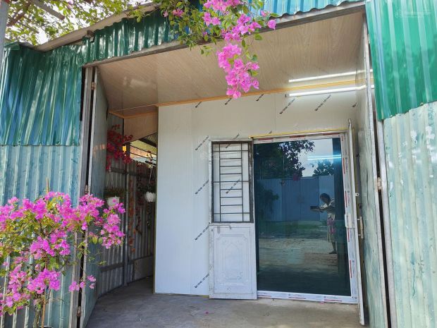 Bán nhà chưa sổ, sửa như mới, 2 ngủ, đủ đồ, lô góc, mặt 6929602