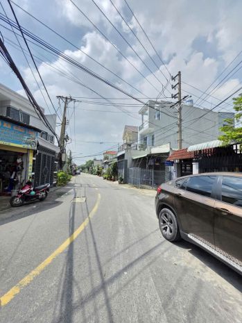 Bán nhà mặt tiền đường nguyễn đức thiệu  phường dĩ an - 6930569