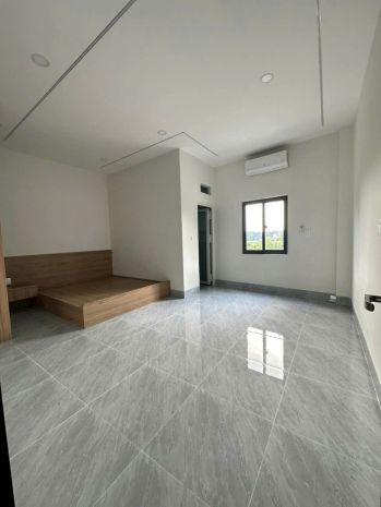 Bán nhà mặt tiền đường nguyễn đức thiệu  phường dĩ an - 6930570