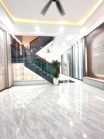 Bán nhà mặt tiền đường nguyễn đức thiệu  phường dĩ an - 6930571