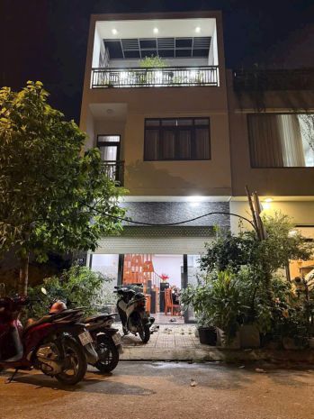 Bán nhà 1 trệt 2 lầu khu phú hồng thịnh 9  p. đông hòa, dĩ 6930700