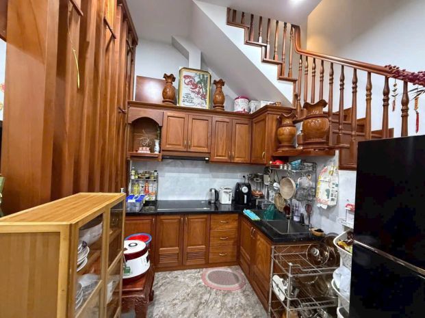 Bán nhà 1 trệt 2 lầu khu phú hồng thịnh 9  p. đông hòa, dĩ 6930704