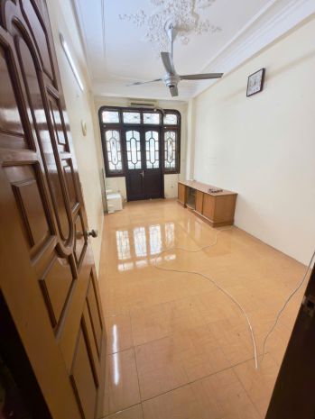 Cho thuê nhà riêng 4 tầng  ngõ ô tô tránh, hồng hà  ba 6931128