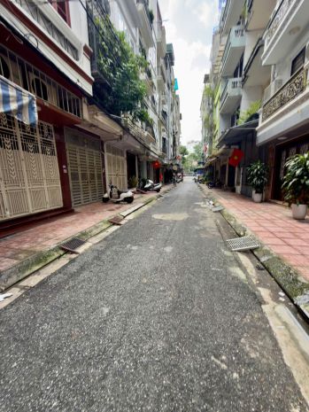 Cho thuê nhà riêng 4 tầng  ngõ ô tô tránh, hồng hà  ba 6931130