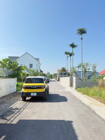 Lô góc 3 mặt thoáng  đường nhựa 8m trục chính thôn đoàn xá 6931970