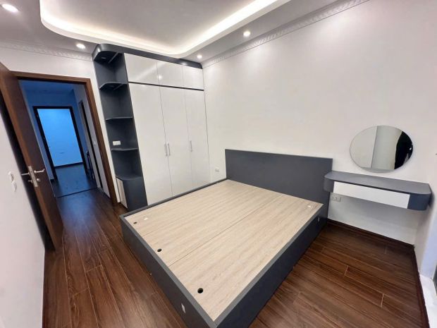 Ngay sát ủy bạn nhân dân phường - ra chợ giáp nhị hoàng mai 6932074