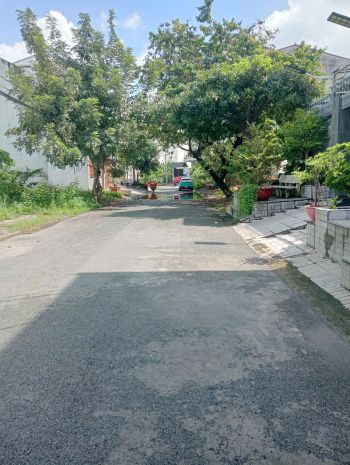 Bán nhà mặt tiền đường số 15 kdc ấp 5 phong phú bình hưng 6932110