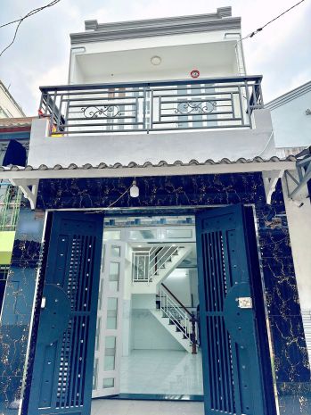 Nhà 2 tầng nở hậu hẻm 184 âu dương lân p. chánh hưng. giá 6932478