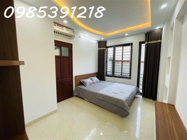 Nhà 6 ngủ-đường bờ sông- dtsd 35m2-5t- chỉ 7.45tỷ- 3 gác 6932663