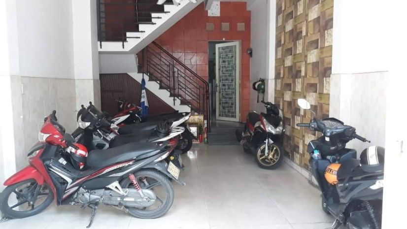 Chỉ nhỉnh 8 tỷ có nhà 5 tầng, 64 m2- lê thúc hoạch - phú 6932726