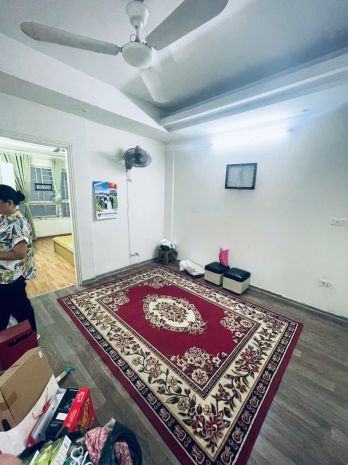 Cho thuê căn hộ tại ngõ 1994 láng, 50m², 2 ngủm, 1 vệ sinh, 6933077