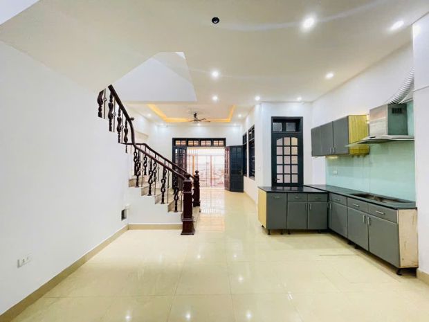 Bán nhà thạch bàn long biên  siêu hiếm  48m  5 ngủ  nhà 6933349