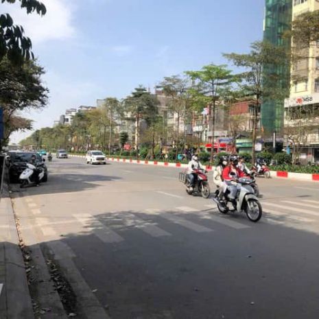 Bán nhà mặt phố văn cao  47m 9 tầng thang máy mt 6m kd đỉnh 6933375