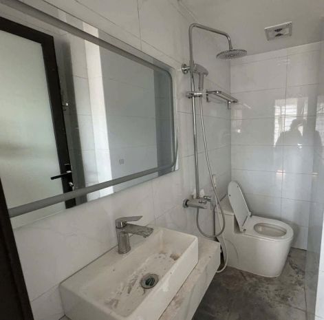 Nhà chính chủ - giá tốt - vị trí đẹp tại lê văn hiến, 6933605