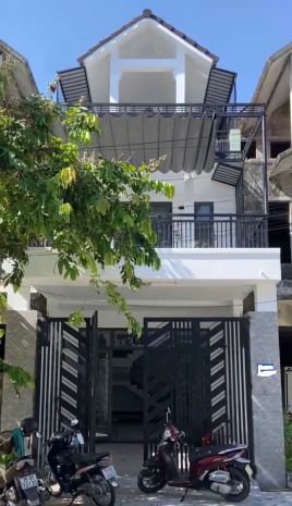 Cho thuê nhà nguyên căn 3 tầng  kđt huế green city, p. 6933648