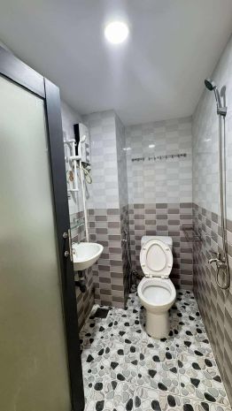 Bán nhà mê đúc kiên cố 2 tầng tổ 12 hẻm hương lộ ngọc hiệp 6933724