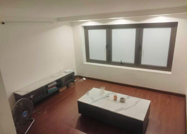 Cho thuê nhà nguyên căn ngõ 110 nguyễn khoái, 18m² x 5 6934028