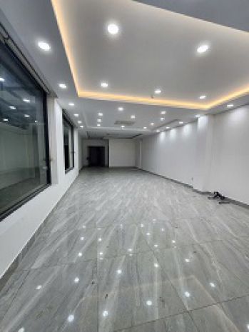 Cho thuê nhà mặt phố  vị trí đắc địa quốc lộ 13 cũ, hiệp 6934929