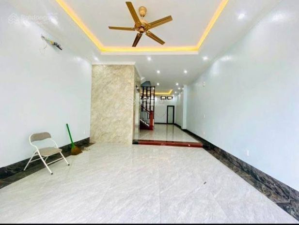 Bán nhà đẹp ngọc thụy, lb 75m dân xây, 6pn  gần chợ  3 6939444