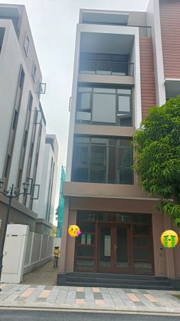 - bán shophouse xẻ khe - 2 mặt tiền  đối diện vịnh biển 6940821