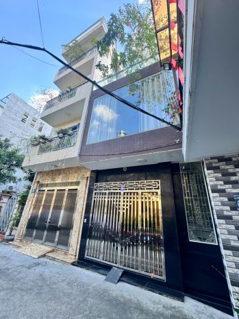 Cực hiếm  bán nhà 3 tầng lô góc ngõ 2 mê linh, trung tâm 6941326