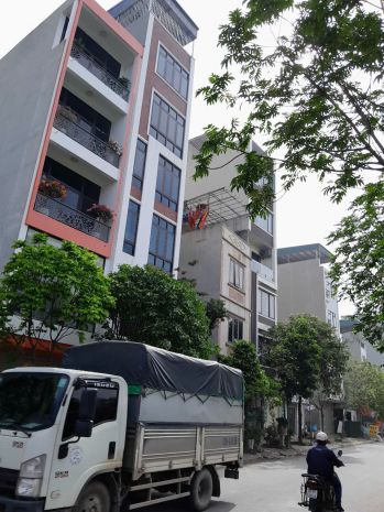 Đấu giá ngô thì nhậm hà đông 6 tầng thang máy 17 tỷ. 6941909