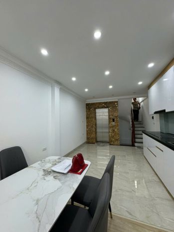 Bán nhà thang máy ngọc thụy  34m² x 6t + tum, mt 3.5m 6941983