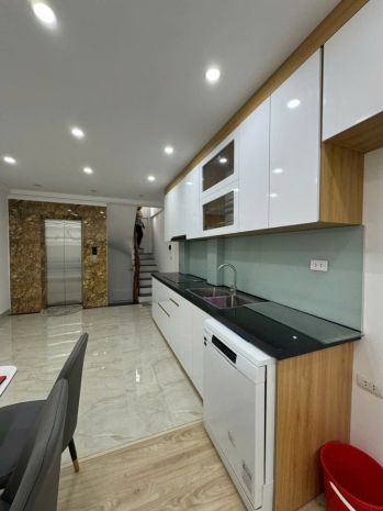 Bán nhà thang máy ngọc thụy  34m² x 6t + tum, mt 3.5m 6941986