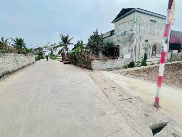 Lô đất trung tâm cẩm hoàn  thanh sơn  kiến thụy, giá đầu 6942062