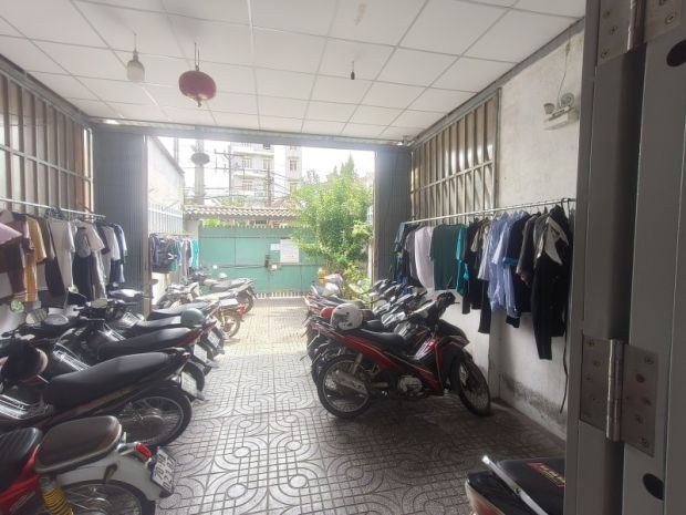 Bán nhà 3 tầng, 6pn đường số 8, tăng nhơn phú b, q.9 , tp 6942097