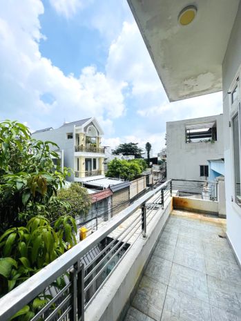 Bán nhà 3 tầng hẻm xe hơi 100m2_5.5x18m chỉ 9,5 tỷ gần 6942180