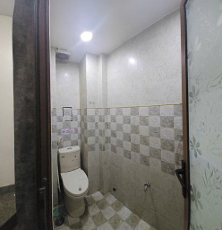Chính chủ cho thuê nhà góc 2 mặt tiền hẻm xe hơi  huỳnh 6942266