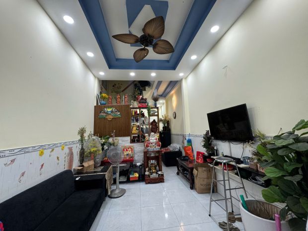 Bán nhà hxh , lô gốc , 3 lầu , 4pn , phường 15 quận 8
chỉ 6942274