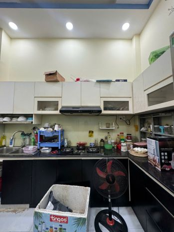 Bán nhà hxh , lô gốc , 3 lầu , 4pn , phường 15 quận 8
chỉ 6942275