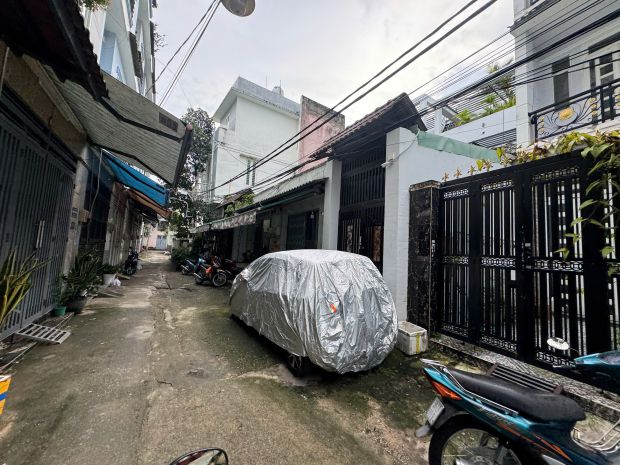 Bán nhà hxh , lô gốc , 3 lầu , 4pn , phường 15 quận 8
chỉ 6942277