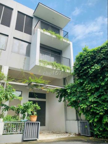 Bán nhà phố liền kề cao cấp  dự án lê gia plaza, tân uyên, 6942551