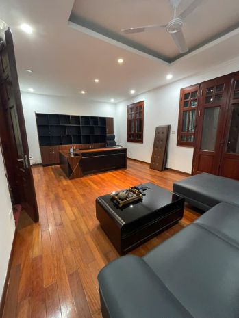 Giá tốt nhất thị trường, bán nhà ba đình, 125m ô tô vào 6942623
