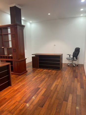 Giá tốt nhất thị trường, bán nhà ba đình, 125m ô tô vào 6942624
