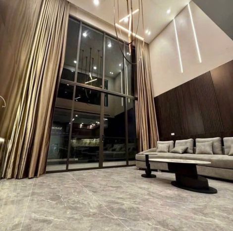 Nhà xây mới cầu giấy- 6 tầng thang máy- dt 42m2- gần ô tô- 6942911