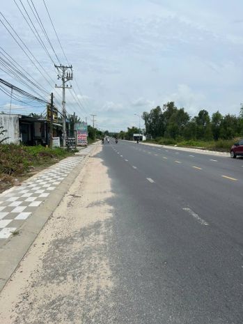 Bán 10m x 44m đất thổ cư mặt tiền nguyễn chí thanh, lagi 6942946