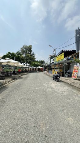 Đất mặt tiền kdc bình chánh view sông hồ - sát quận 8 - 6943383