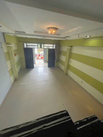 Bán nhà mặt tiền hẻm oto 5x18 nhà bè  lê văn lương, gần 6944013