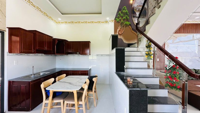 Nhà phố cầu đen 6944048