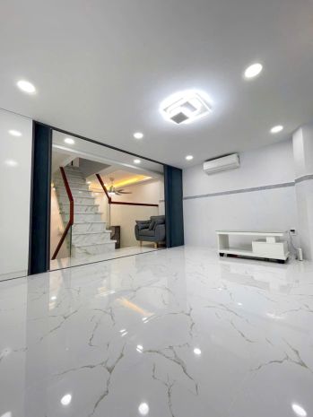 Nhà mới lệch tầng full nội thất bán âu dương lân p3q8 6944202