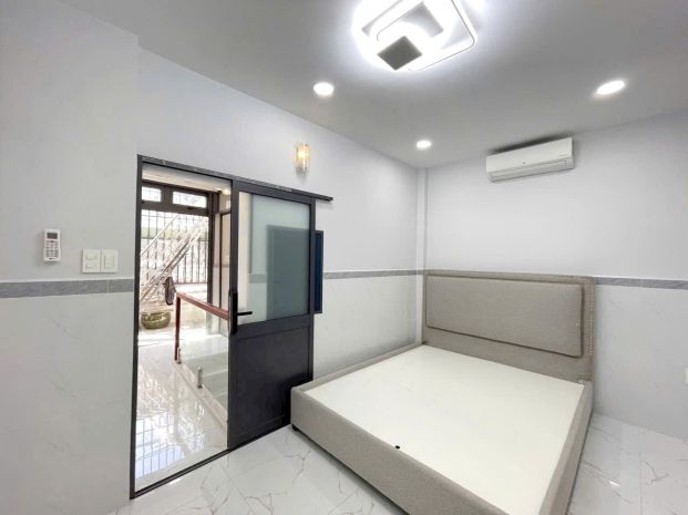 Nhà mới lệch tầng full nội thất bán âu dương lân p3q8 6944203